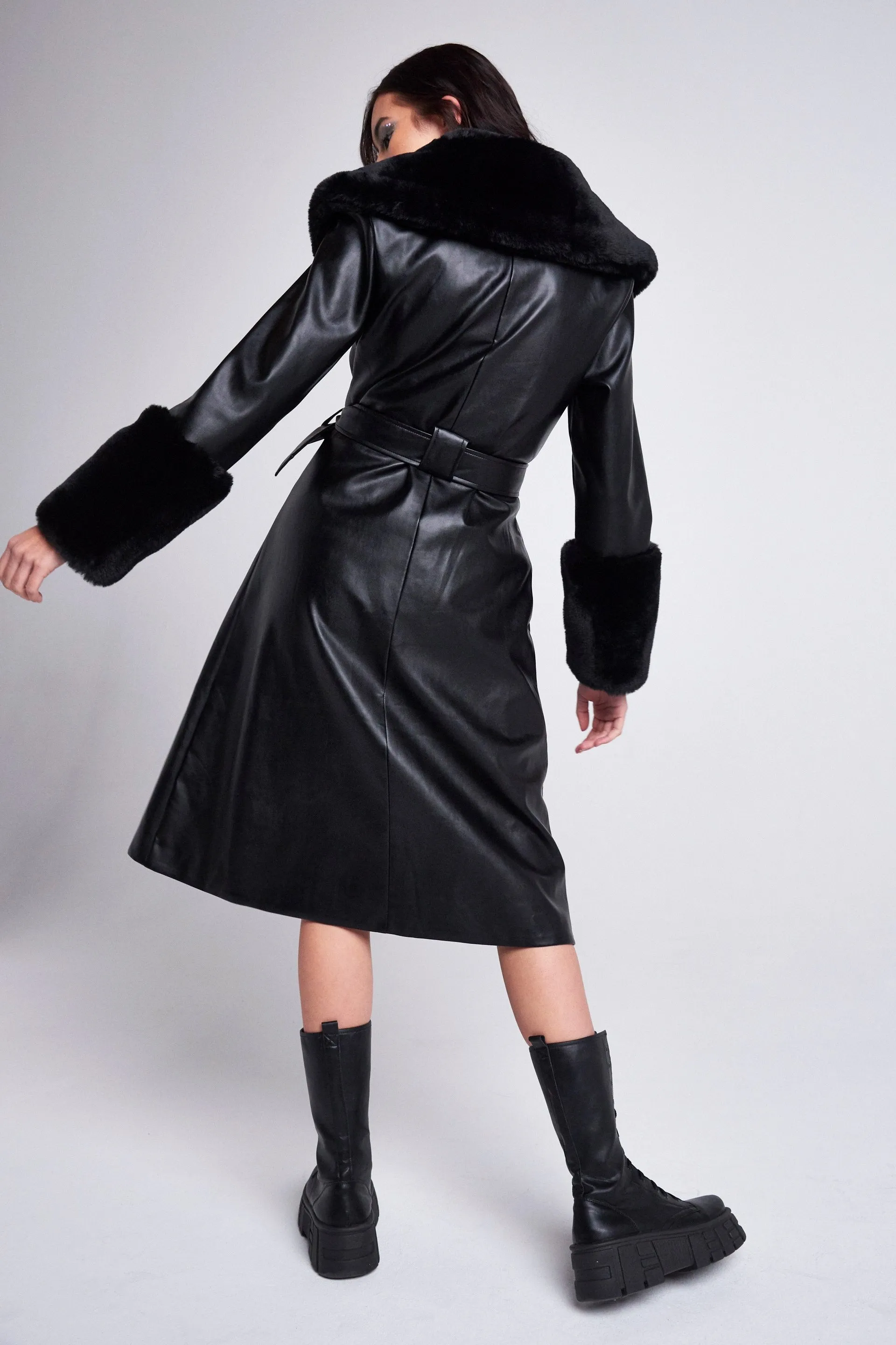 Black Midi Coat With Black Faux Fur