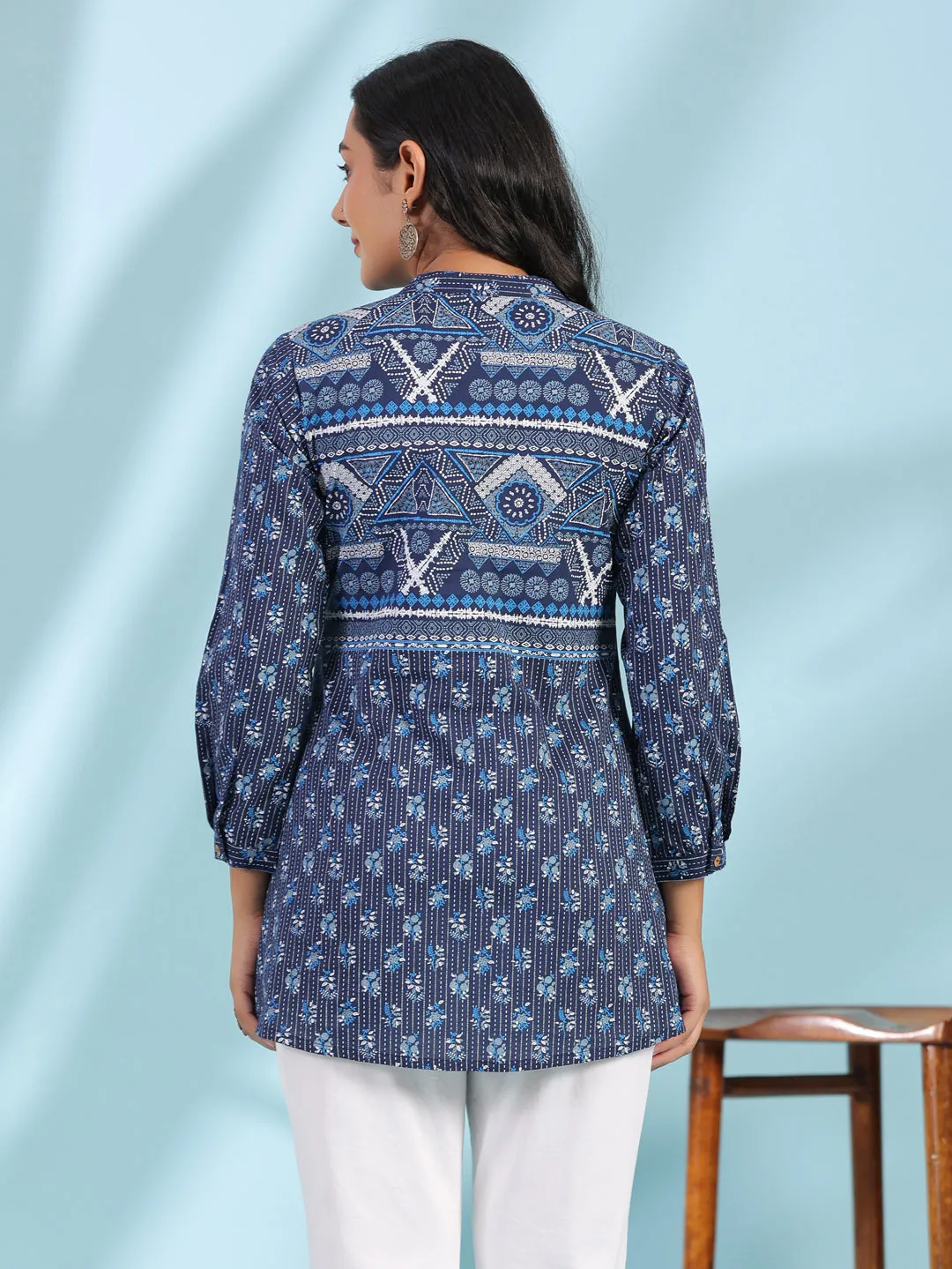 Juniper The Madhubala Blue Geometric Printed Pure Cotton Tunic