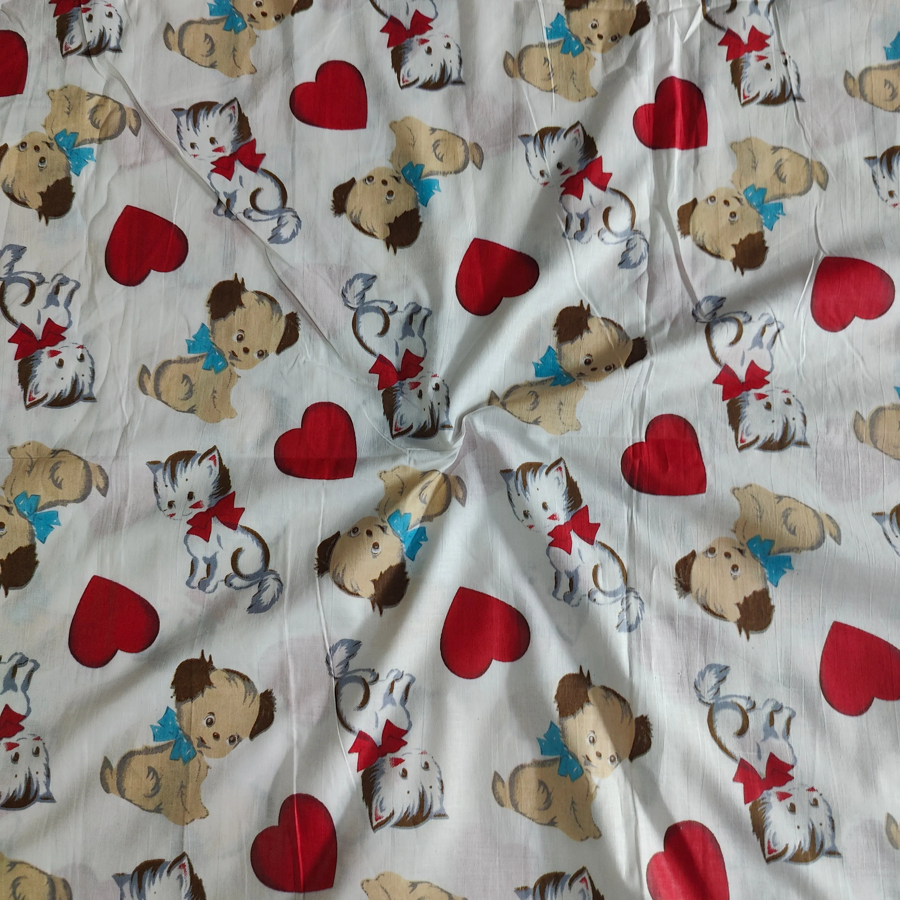 Puppy Love White Cotton cambric 44 inches width Fabric per meter