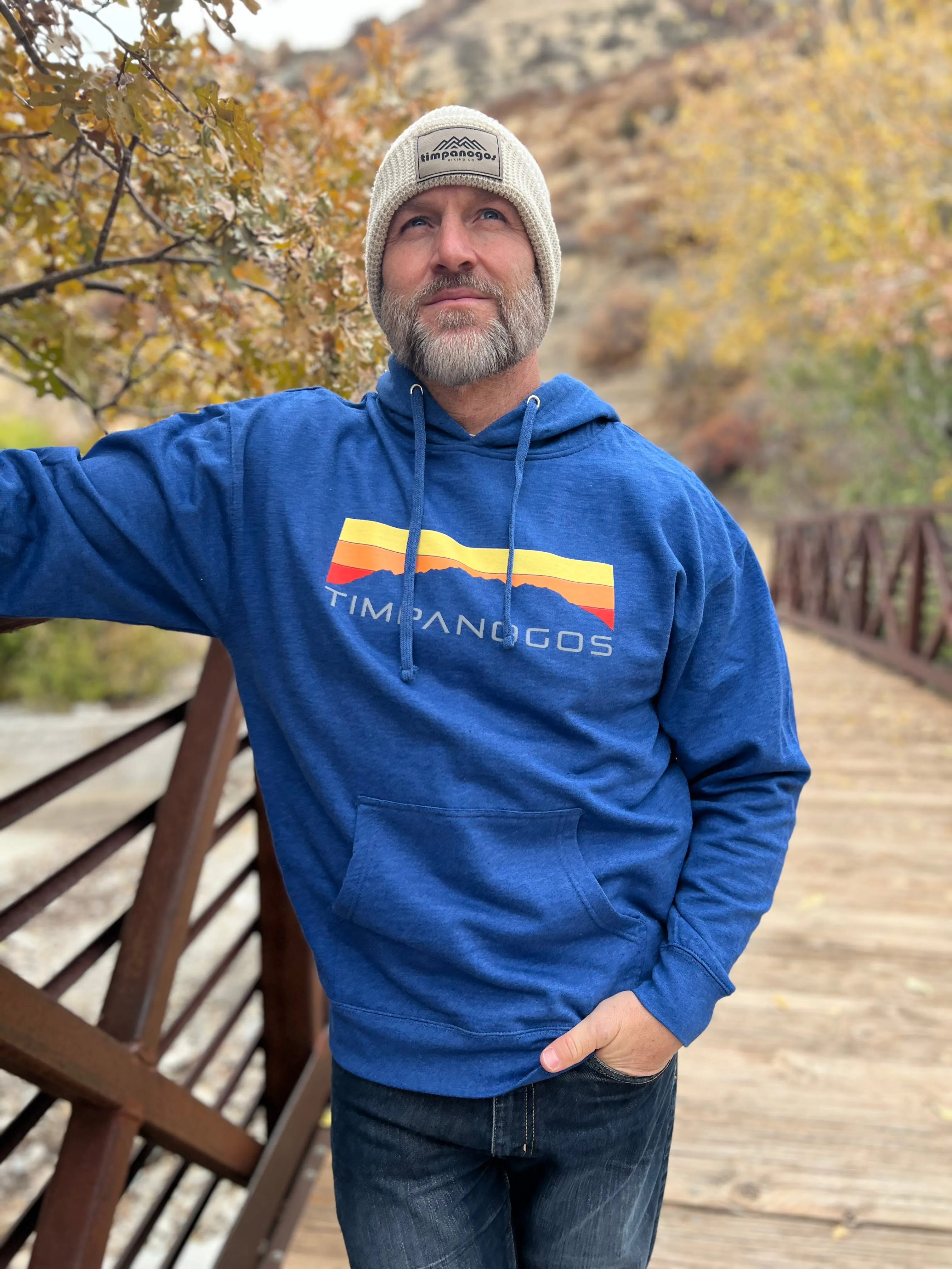 Retro Mountain Classic - Mountain Blend Hoodie